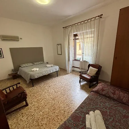 Pm 41 Via Ennio Porrino *