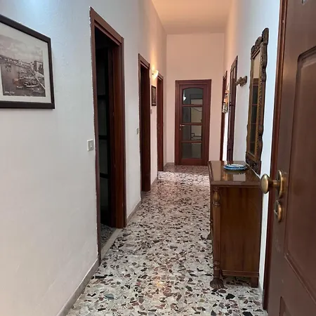 Pm 41 Via Ennio Porrino Apartmán