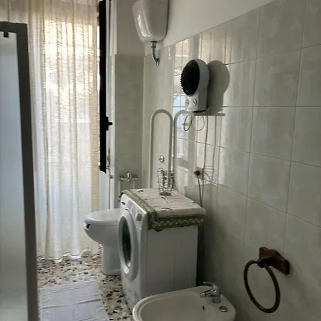 Apartmán Pm 41 Via Ennio Porrino *