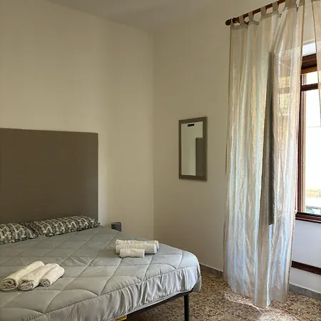 Pm 41 Via Ennio Porrino Apartmán *