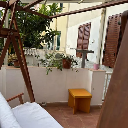 Apartmán Pm 41 Via Ennio Porrino *