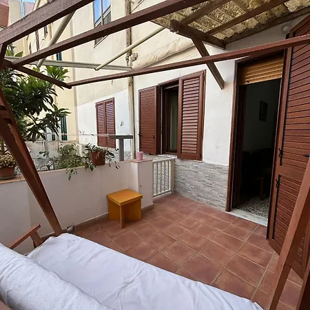 Apartmán Pm 41 Via Ennio Porrino *