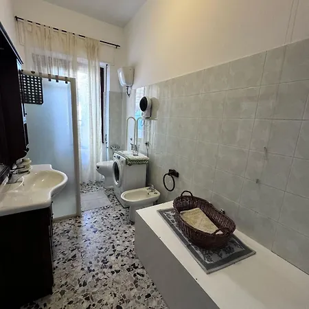 Pm 41 Via Ennio Porrino Apartmán *