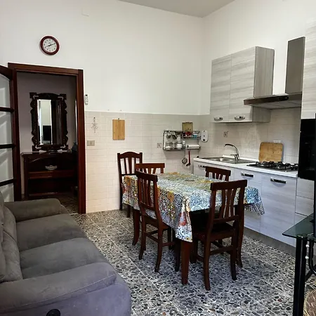 Pm 41 Via Ennio Porrino Apartment Alghero