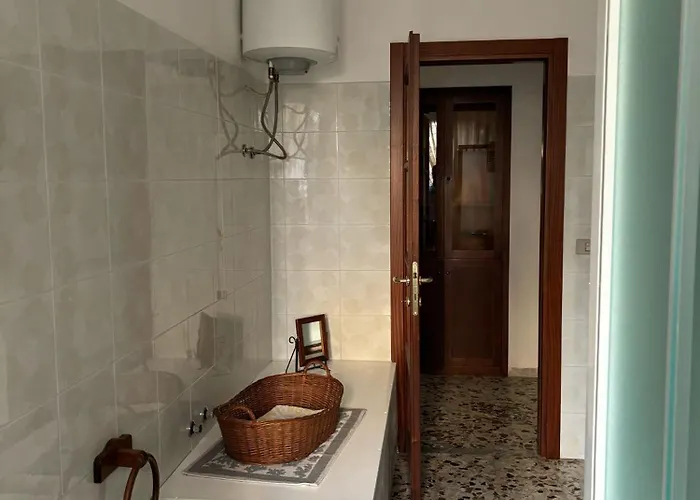 Pm 41 Via Ennio Porrino Apartament
