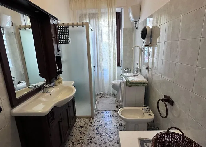 Pm 41 Via Ennio Porrino Apartament